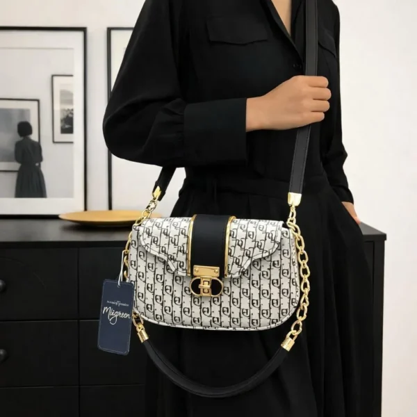 Women's Leather Plain Shoulder Bag whitw